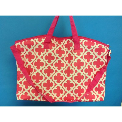 32579-PINK/WHITE QUATREFOIL DESIGN TRAVEL,BEACH OR SHOPPING TOTE